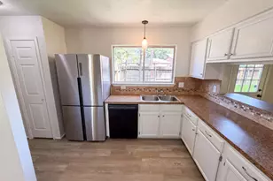 17014 Fid Ct, Crosby, TX 77532 - Photo 8
