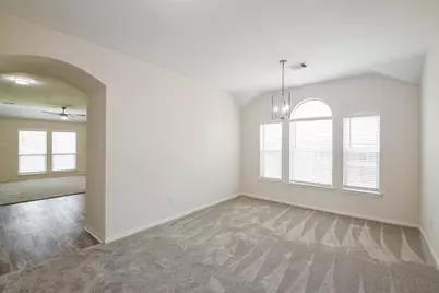 9203 Windy Spring Court, Houston, TX 77089 - Photo 4