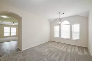 9203 Windy Spring Ct, Houston, TX 77089 - Photo 4