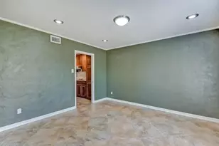 525 Longmeadow St, Beaumont, TX 77707 - Photo 14
