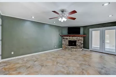525 Longmeadow Street, Beaumont, TX 77707 - Photo 16