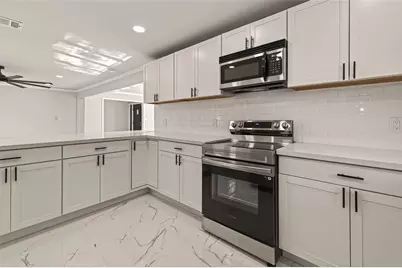 5674 Hazen Street, Houston, TX 77081 - Photo 16