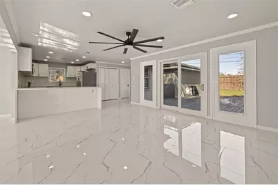 5674 Hazen Street, Houston, TX 77081 - Photo 8