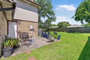 5910 Misty Meadow St, League City, TX 77573 - Photo 24