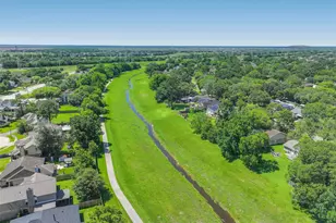 5910 Misty Meadow St, League City, TX 77573 - Photo 32