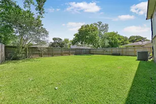 5910 Misty Meadow St, League City, TX 77573 - Photo 26