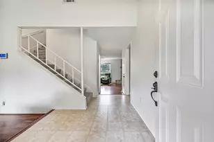 5910 Misty Meadow St, League City, TX 77573 - Photo 4
