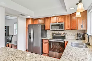 5910 Misty Meadow St, League City, TX 77573 - Photo 10