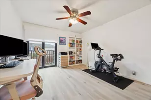 2829 Timmons Ln, Houston, TX 77027 - Photo 12