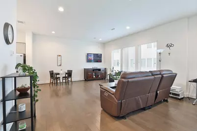 4815 Martin Oaks Lane, Houston, TX 77018 - Photo 14