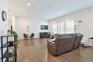 4815 Martin Oaks Ln, Houston, TX 77018 - Photo 14