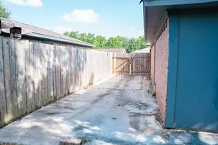 3108 Rey Ave, Baytown, TX 77521 - Photo 26