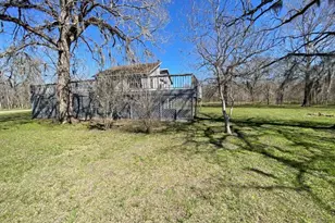 236 Adelaide Dr, Cleveland, TX 77327 - Photo 2