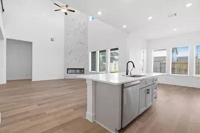 3419 Summercrisp Hollow Lane, Pearland, TX 77581 - Photo 8