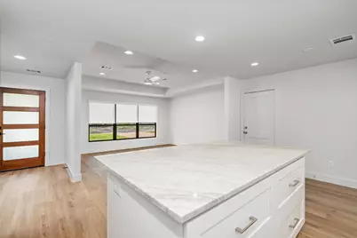 9606 Pine Lake Drive, Houston, TX 77055 - Photo 14
