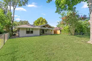 9606 Pine Lake Dr, Houston, TX 77055 - Photo 30
