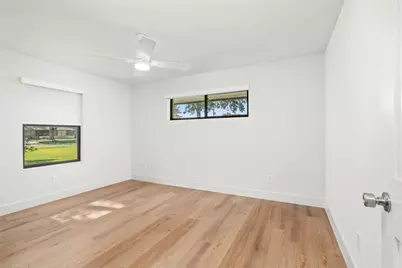 9606 Pine Lake Drive, Houston, TX 77055 - Photo 20