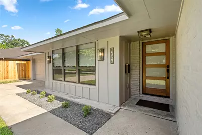 9606 Pine Lake Drive, Houston, TX 77055 - Photo 4