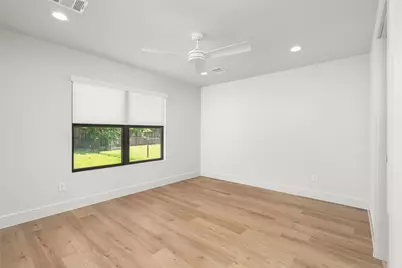 9606 Pine Lake Drive, Houston, TX 77055 - Photo 24