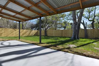 16634 David Glen Drive, Friendswood, TX 77546 - Photo 18