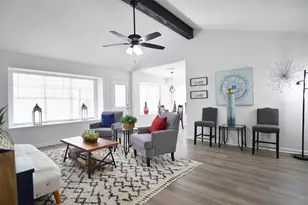 16634 David Glen Dr, Friendswood, TX 77546 - Photo 2