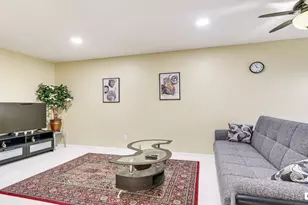 2824 S Bartell Dr, Houston, TX 77054 - Photo 1