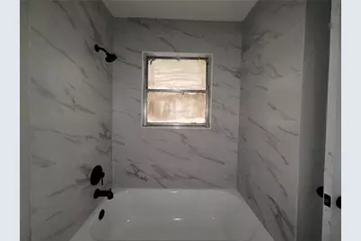 5025 Jefferson St #15, Houston, TX 77023 - Photo 10