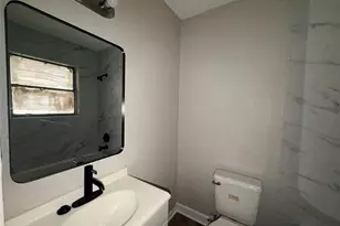 5025 Jefferson St, Houston, TX 77023 - Photo 8