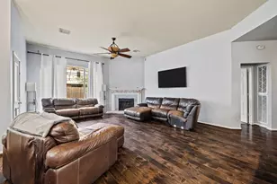 2902 Julie Ann Dr, Pearland, TX 77584 - Photo 6