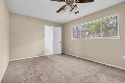 168 Greenleaf Lane, Conroe, TX 77304 - Photo 18