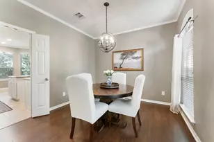 26 Almond Branch Pl, The Woodlands, TX 77382 - Photo 6