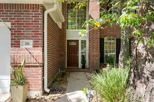 26 Almond Branch Pl, The Woodlands, TX 77382 - Photo 2