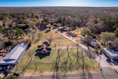 2201 Badger Lane, Huntsville, TX 77320 - Photo 12