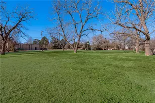 2201 Badger Ln, Huntsville, TX 77320 - Photo 8