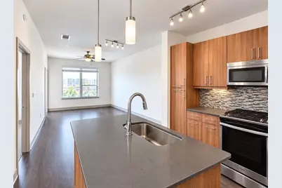 2111 Westheimer Rd Road #1403, Houston, TX 77098 - Photo 4