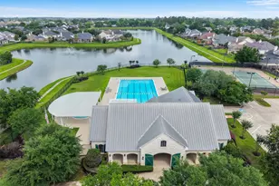 19503 Country Village Dr, Spring, TX 77388 - Photo 40