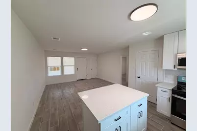 5842 Beldart Street, Houston, TX 77033 - Photo 18