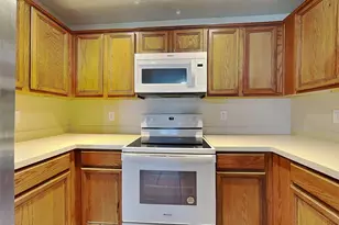 11814 E Galwan Cir, Houston, TX 77070 - Photo 2