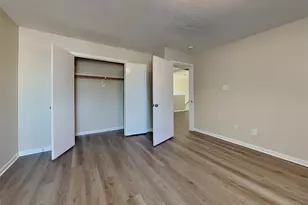 11814 E Galwan Cir, Houston, TX 77070 - Photo 12