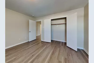 11814 E Galwan Circle, Houston, TX 77070 - Photo 10