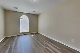 11814 E Galwan Cir, Houston, TX 77070 - Photo 16