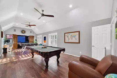 12210 Leather Saddle Court, Houston, TX 77044 - Photo 32