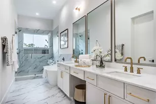 7603 Janak Spring St, Houston, TX 77055 - Photo 12