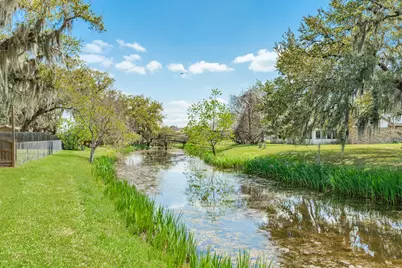 281 Crestview Drive, West Columbia, TX 77486 - Photo 28