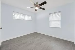 5623 Cerritos Dr, Houston, TX 77035 - Photo 16