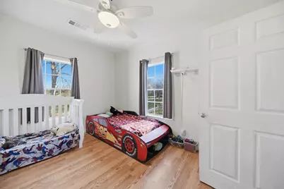 638 W Fisher Street, Bellville, TX 77418 - Photo 16