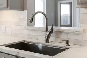 8833 Snowy Owl Loop, Missouri City, TX 77459 - Photo 12