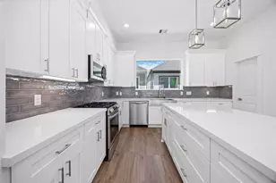 1941 Knoll Square Dr, Houston, TX 77080 - Photo 10