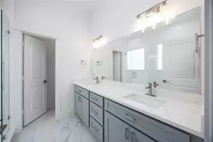 1941 Knoll Square Dr, Houston, TX 77080 - Photo 14