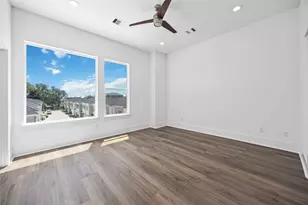 1941 Knoll Square Dr, Houston, TX 77080 - Photo 20